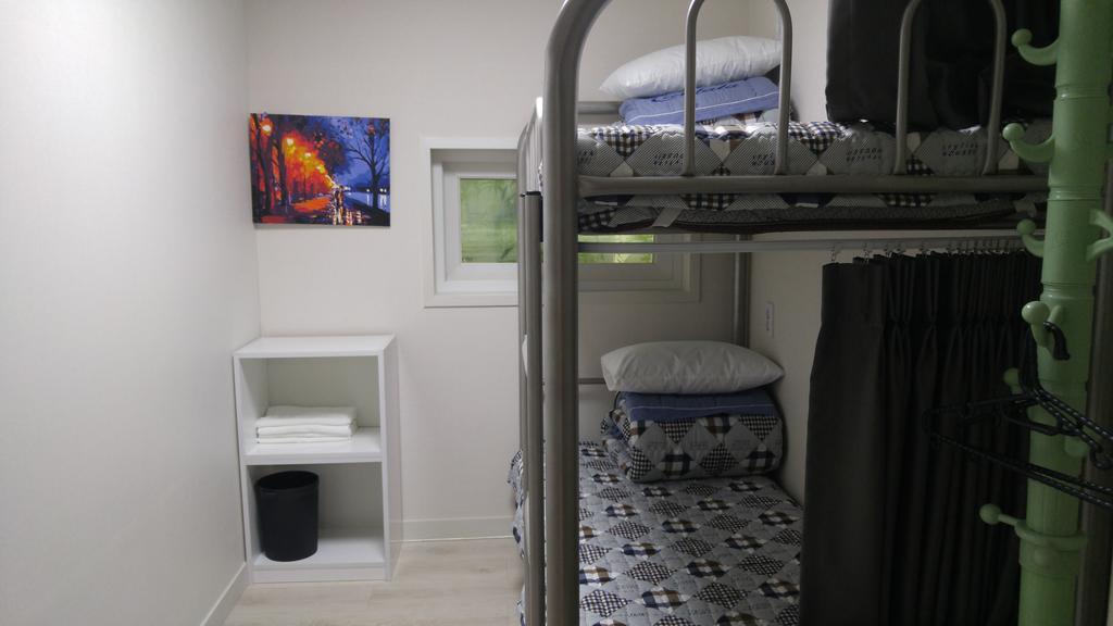 Embassy Guesthouse Itaewon Seoul Phòng bức ảnh